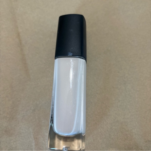 Smashbox Always on Skin-Balancing Foundation - F10n-1.0 oz /30ml - Picture 9 of 12